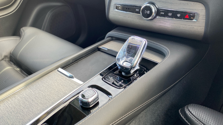 Volvo XC90 2.0 B5P [250] Ultra Dark 5dr AWD Geartronic Petrol Estate